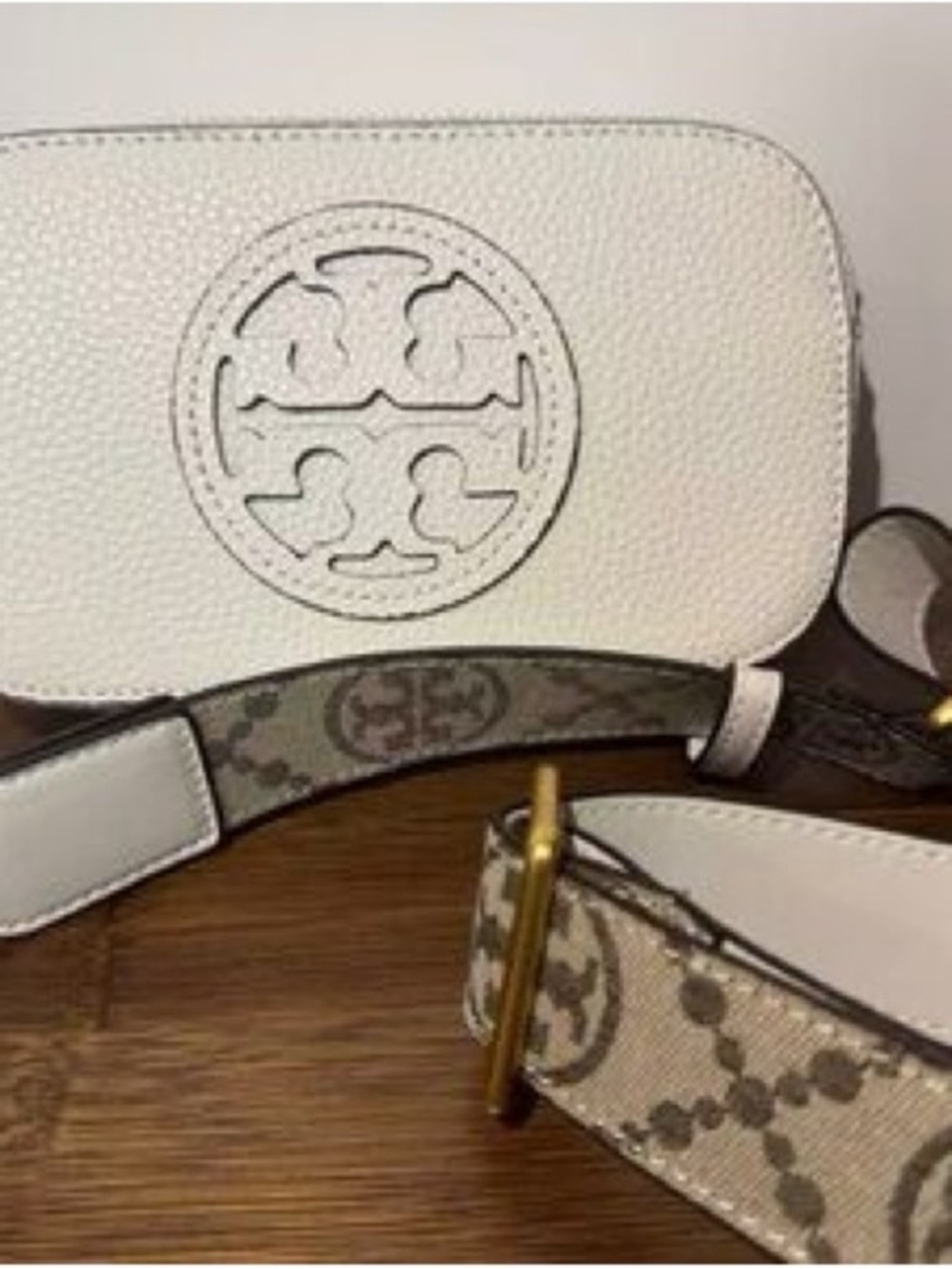 Tory Burch White Pebbled Leather Crossbody with Beige Logo Canvas Strap - Picture 3 of 4